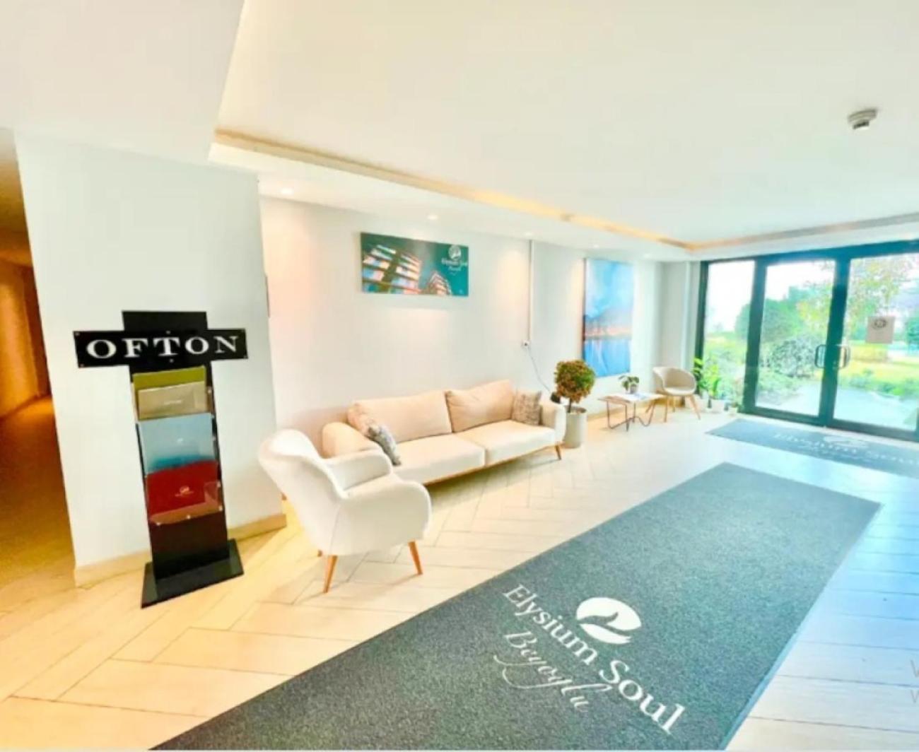Studio Flat-One Room In Lux Residence Near Taksim-Beyoglu อิสตันบูล ภายนอก รูปภาพ